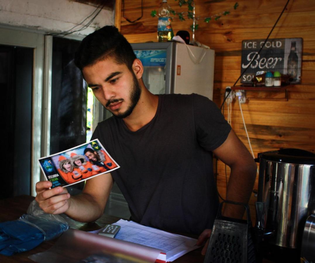 Hostel Krieger Hauss ปูแอร์โตอีกวาซู ภายนอก รูปภาพ